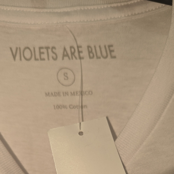 NWT,White,short sleeve, Tulum,Mexico,brightly colored graphic print tee-Ladies S - Picture 2 of 3